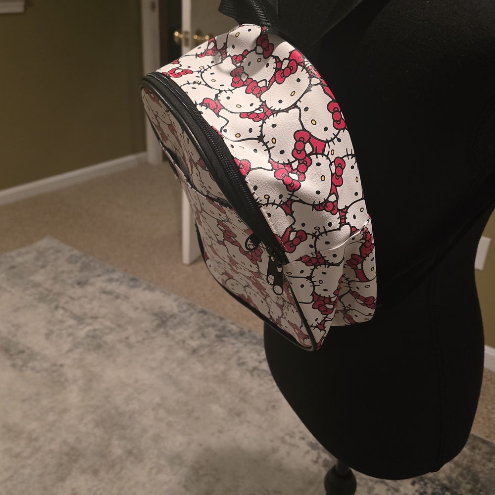 Hello Kitty Patterned Backpack - image 3